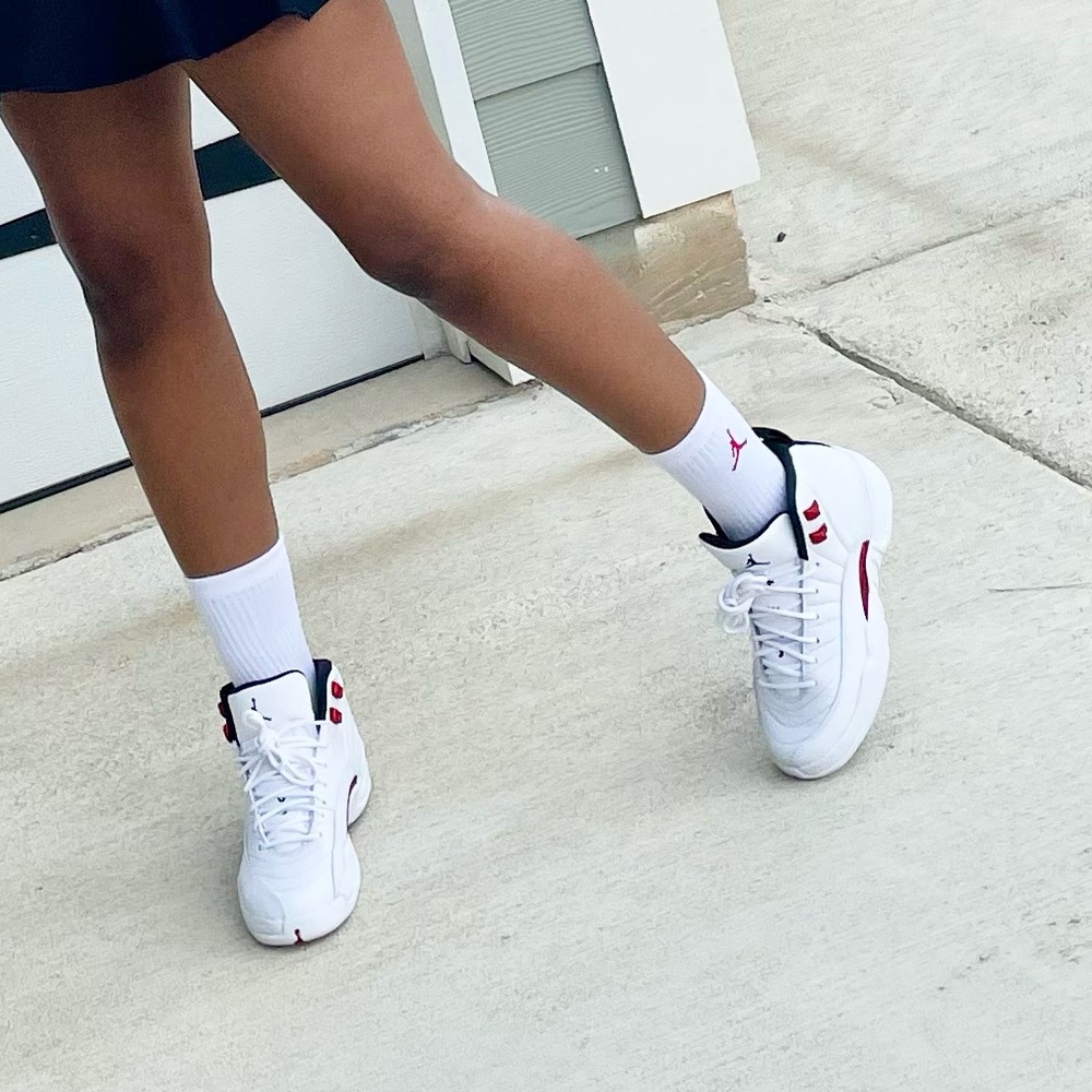 Air Jordan 12 Retro Twist Big Kids Size 4.5Y US